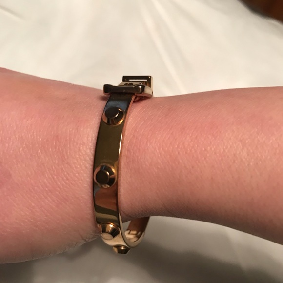 Rose gold Michael kores Bracelet. - Picture 6 of 6